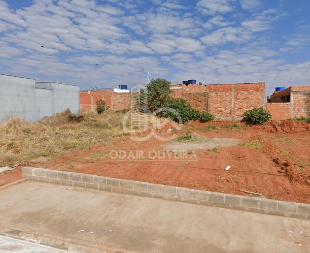 Terreno de 200m   venda no bairro , PARQUE TROPICAL, PASSOS - MG