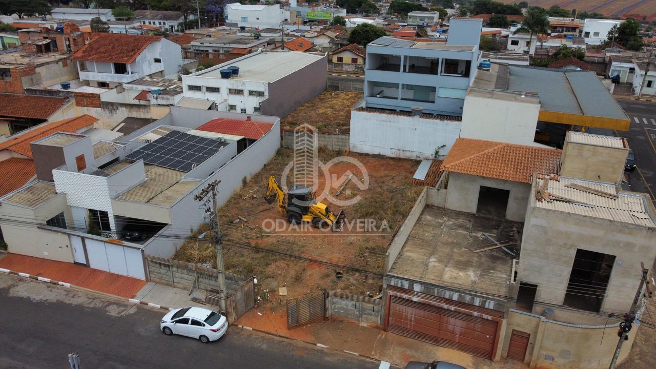 Odair Oliveira Negcios Imobilirios em Passos MG