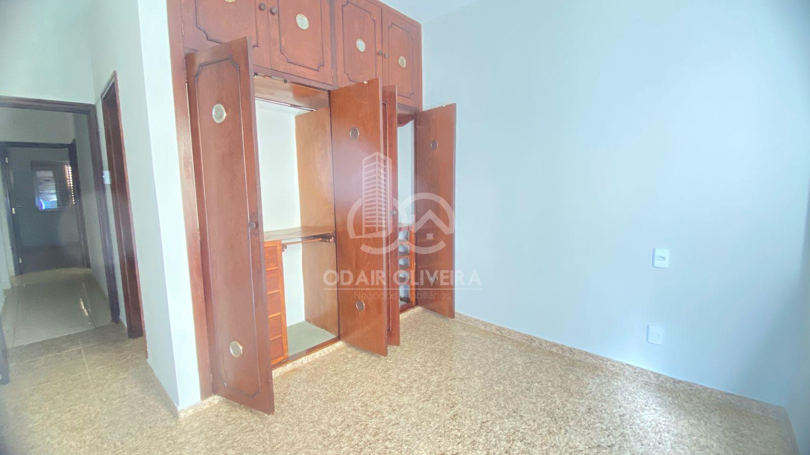 Odair Oliveira Negócios Imobiliários em Passos MG