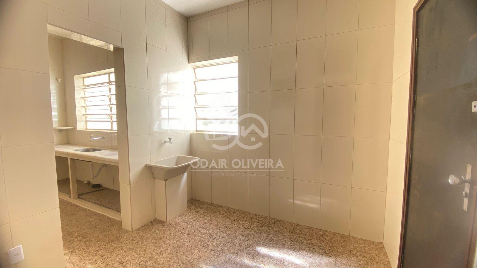 Odair Oliveira Negócios Imobiliários em Passos MG