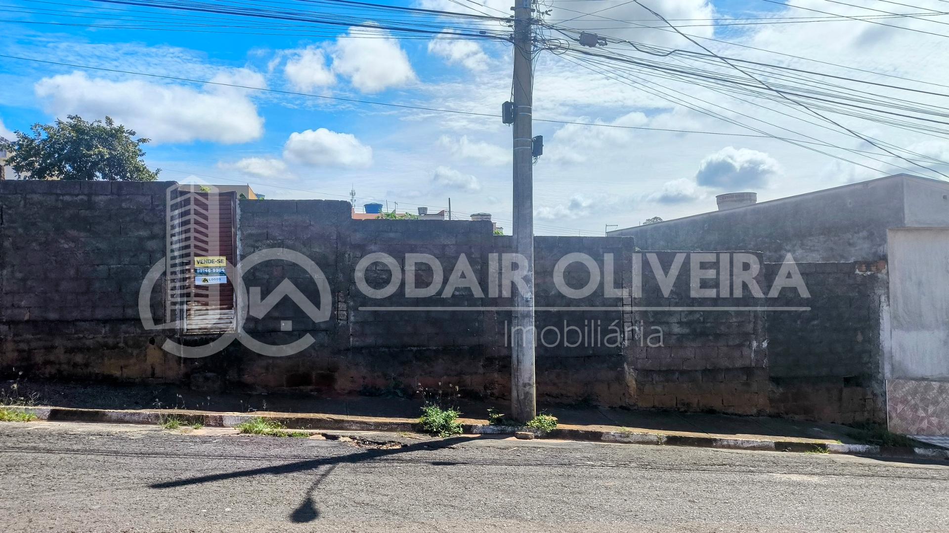 Lote  Venda no Bairro Bela Vista  Todo murado, prximo a upa