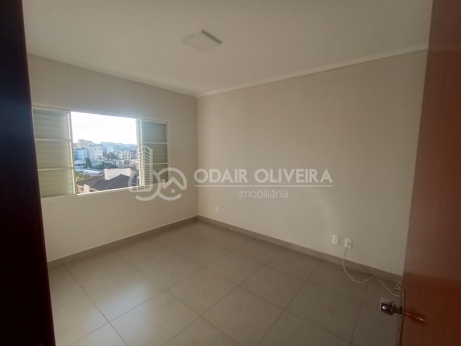 Odair Oliveira Negócios Imobiliários em Passos MG