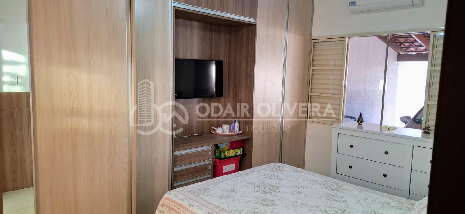 Odair Oliveira Negócios Imobiliários em Passos MG