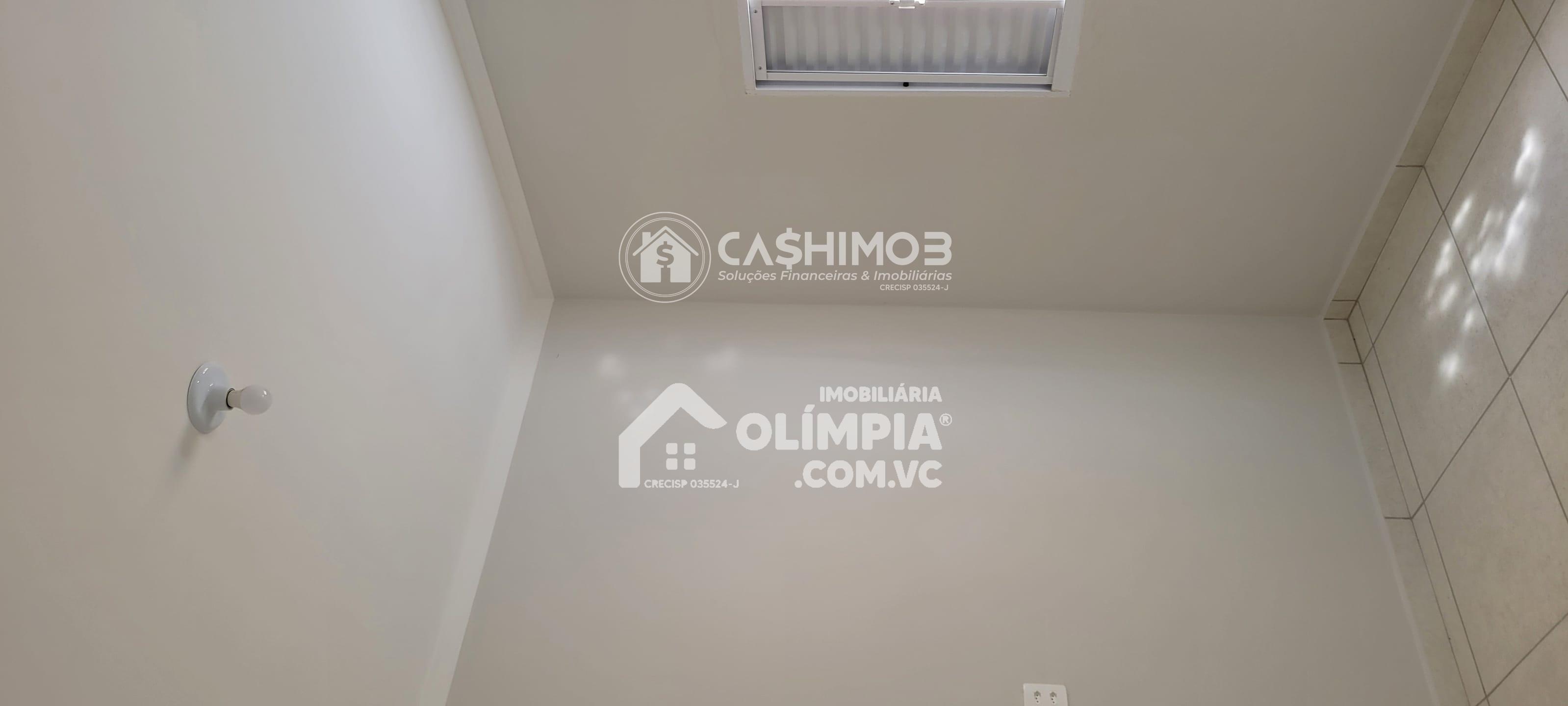 Casa nova à Venda com laje, amplo quintal, lavanderia Residenc...