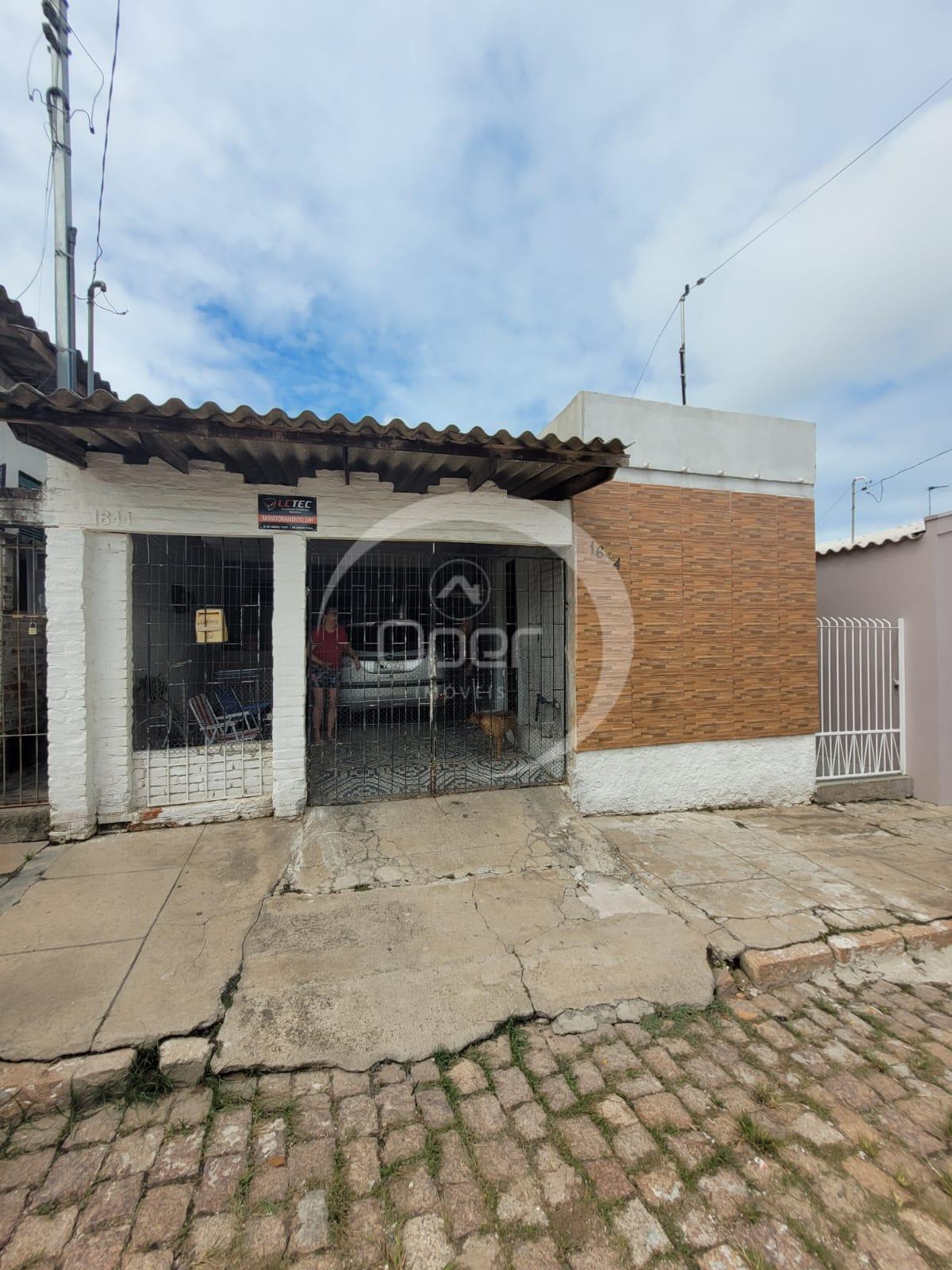 Casa com 2 dormitórios à venda, Centro, CAÇAPAVA DO SUL - RS