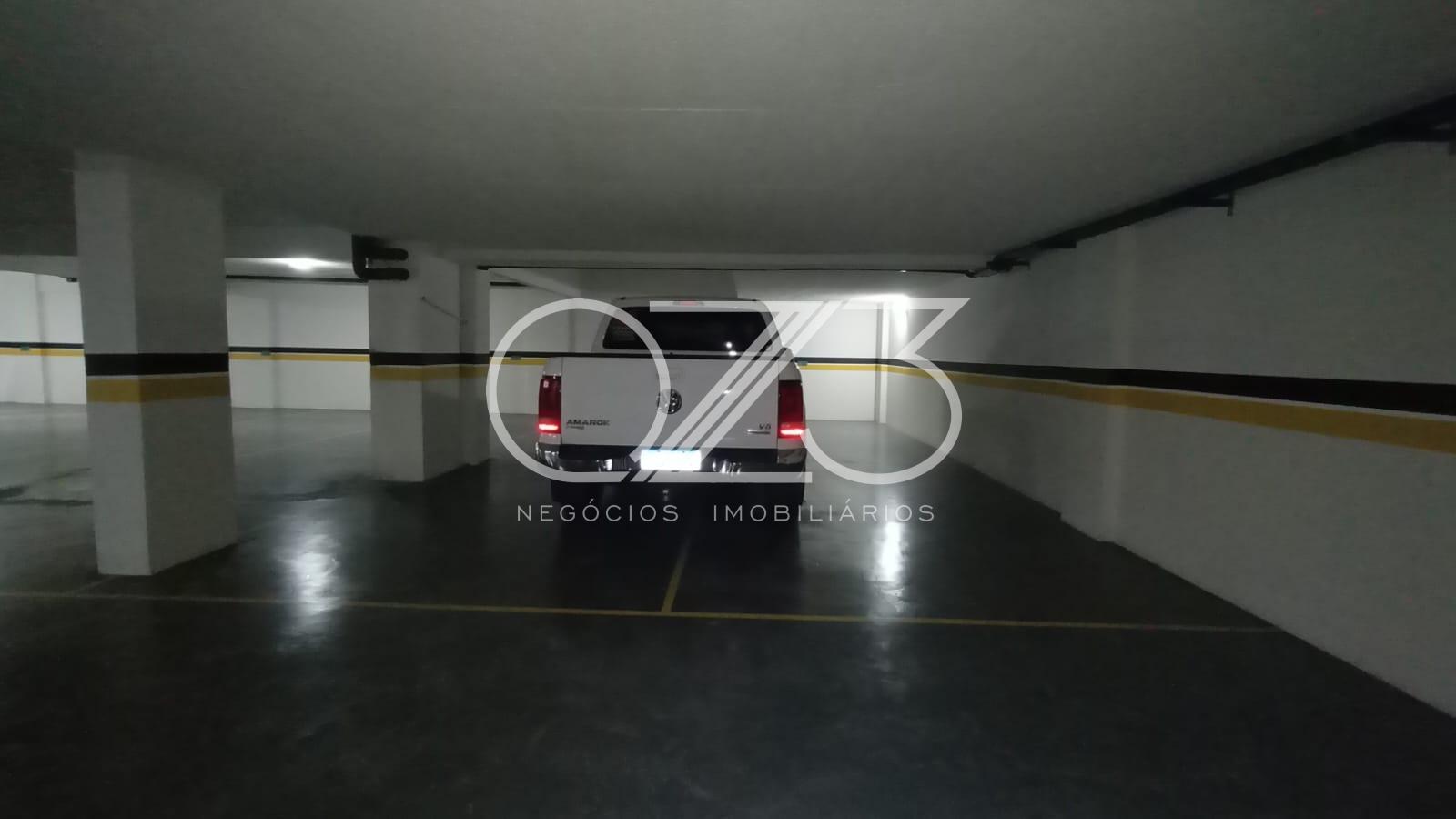 garagem para 4 camionetas