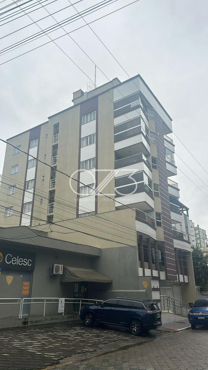 Apartamento à venda,a 200 metros da praia, no CENTRO, ITAPEMA - SC