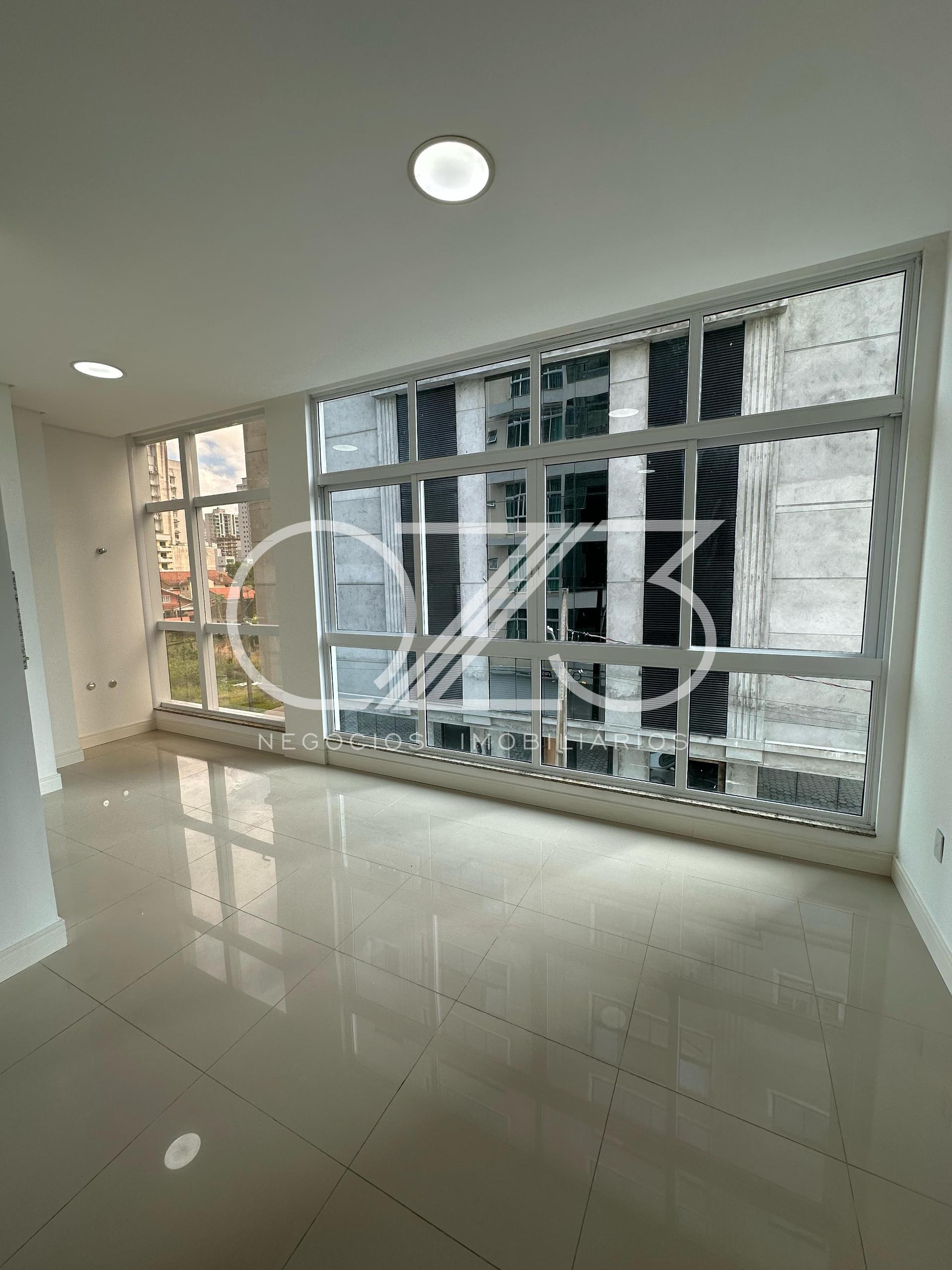 Apartamento com 2 dormitórios à venda, MEIA PRAIA, ITAPEMA - SC