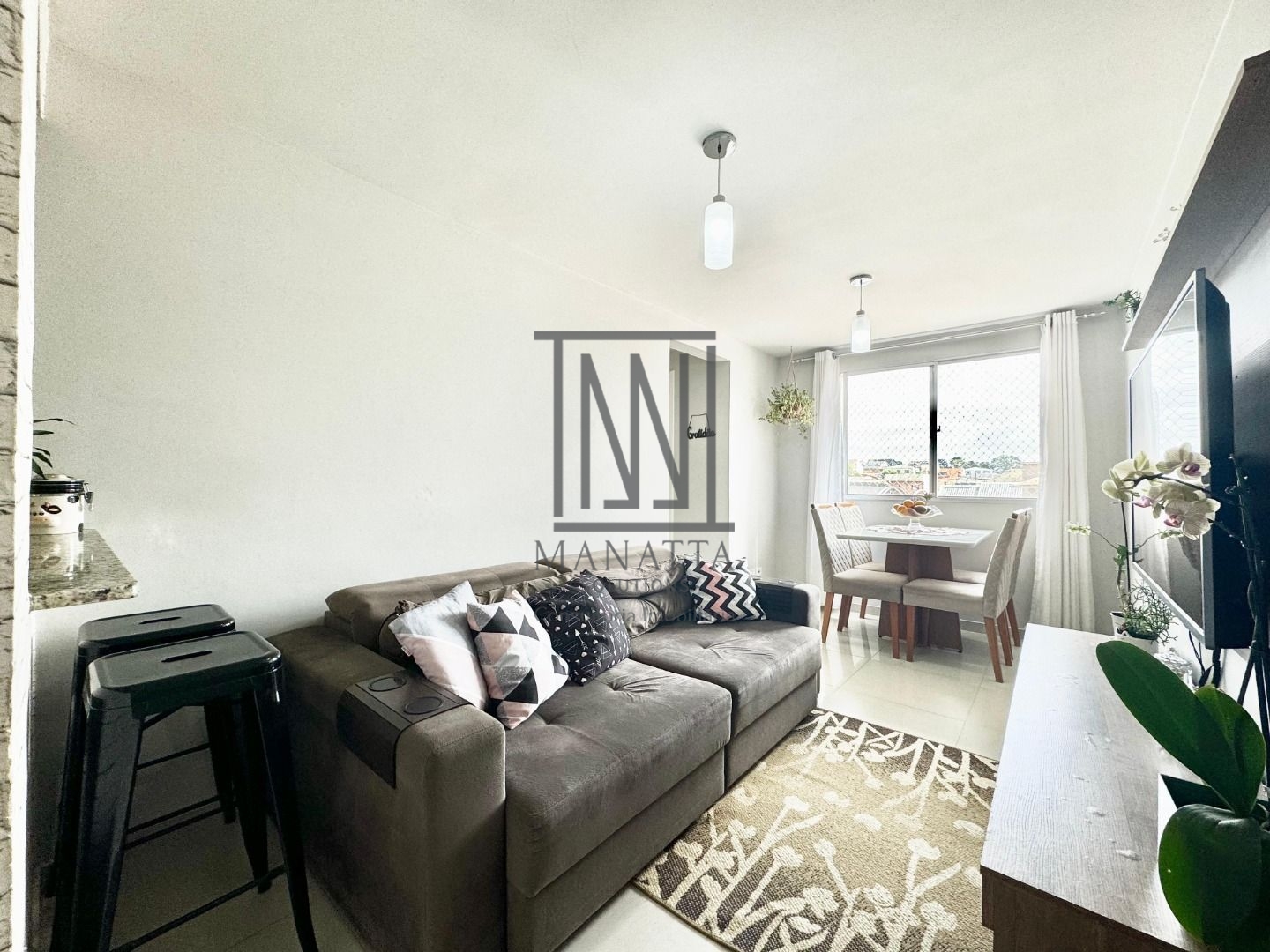 Apartamento com 2 dormitórios à venda, 46 m  por R  310.000,00...
