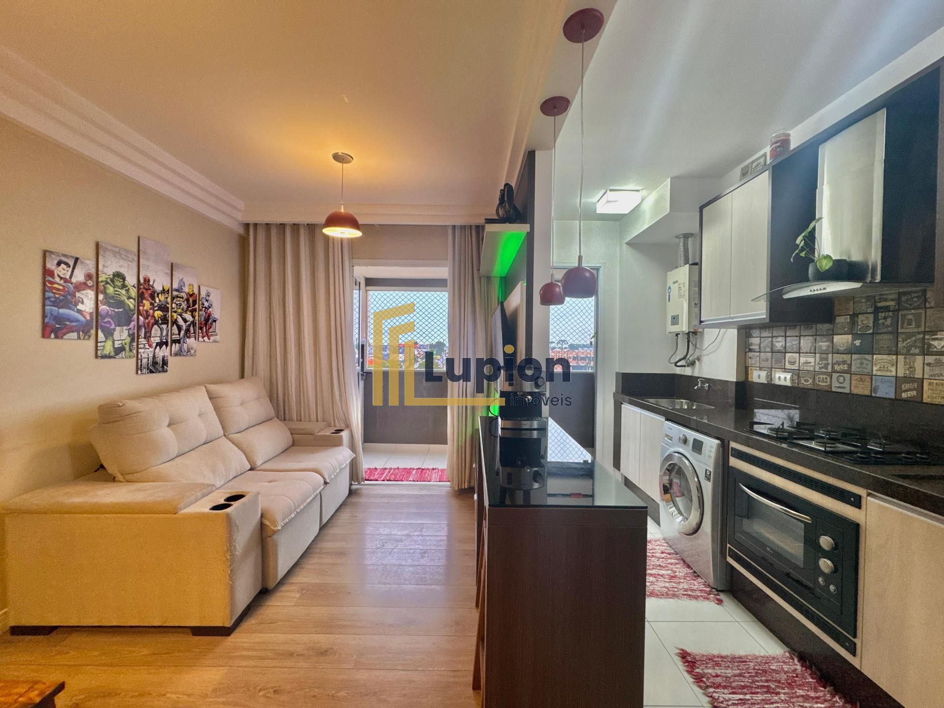Apartamennto a venda PINHEIRINHO, porteira fechada 