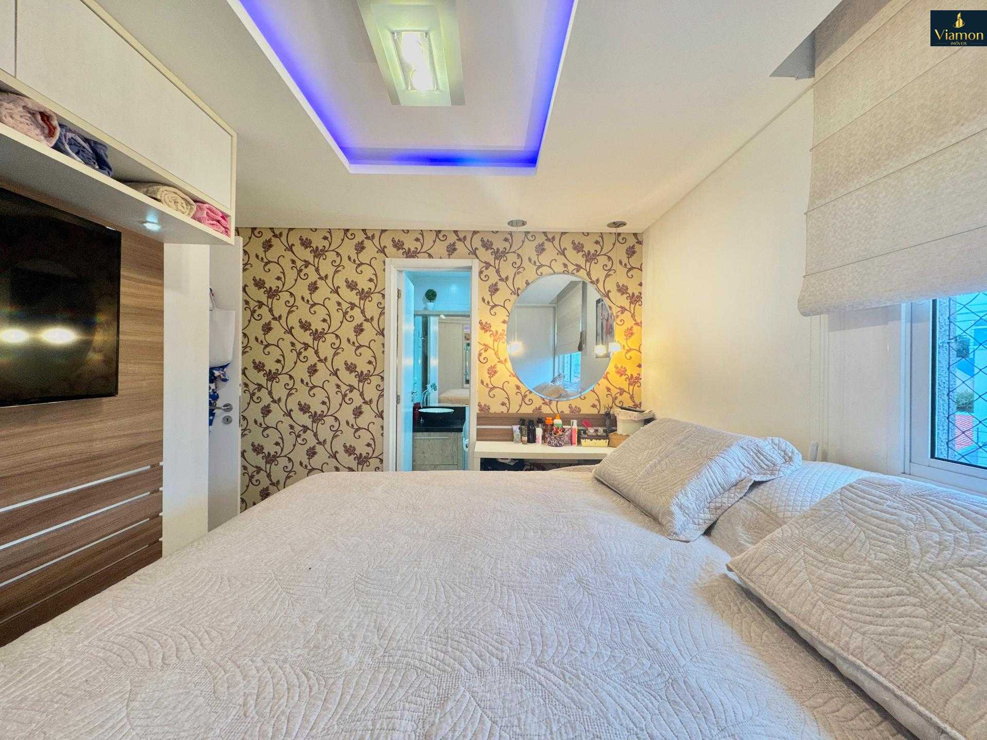 Apartamennto a venda PINHEIRINHO, porteira fechada 
