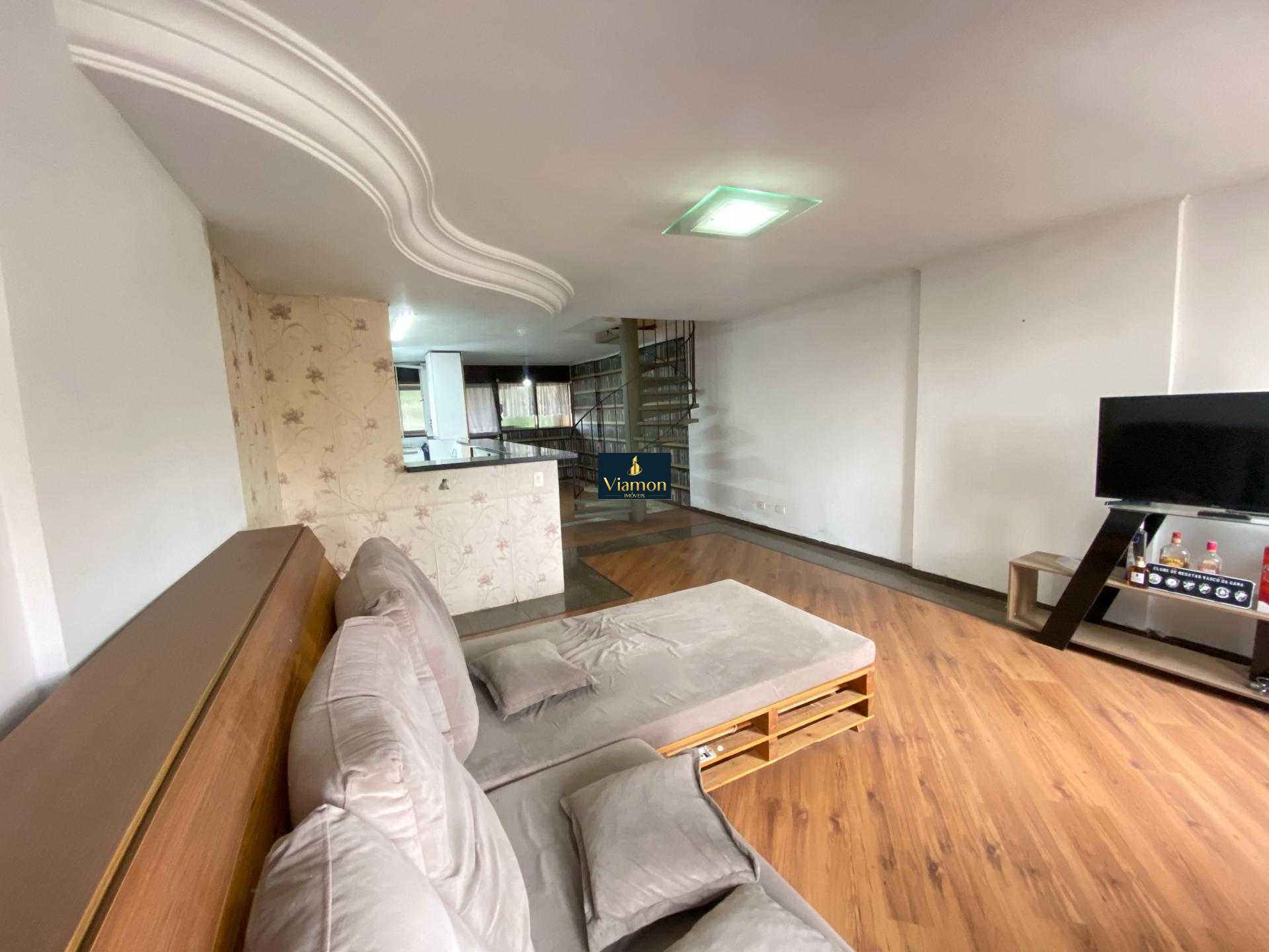 Apartamento a venda no S?tio Cercado | 2 dormit?rios | Cozinha...