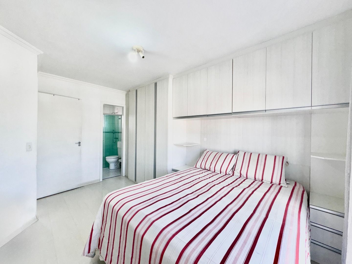 Triplex no Fazendinha 
