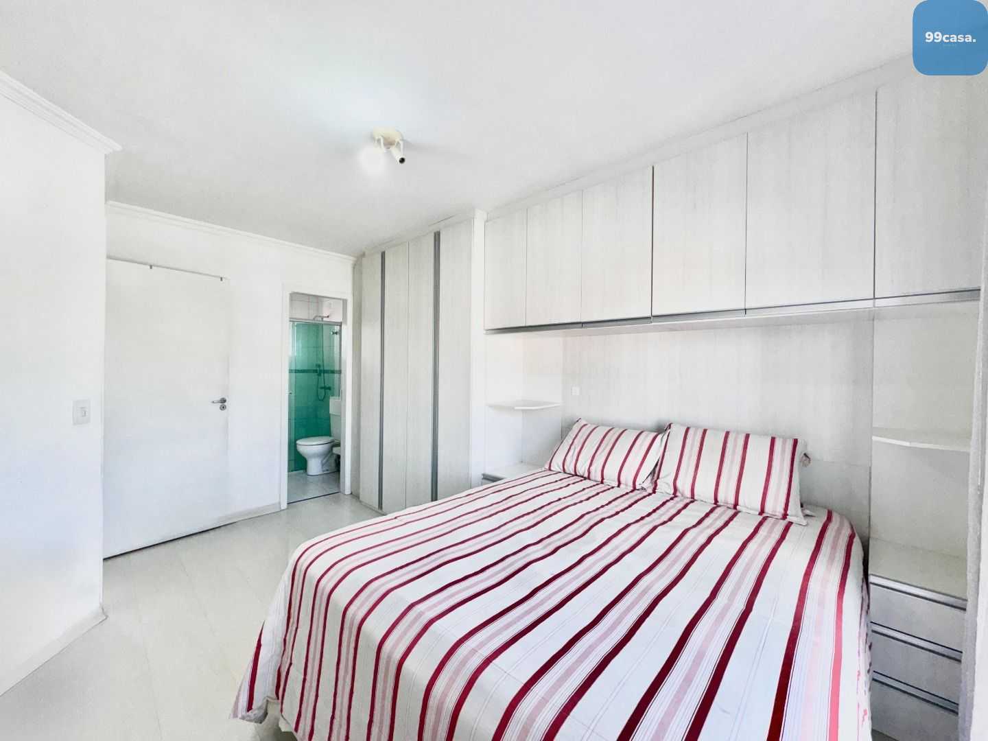 Triplex no Fazendinha 