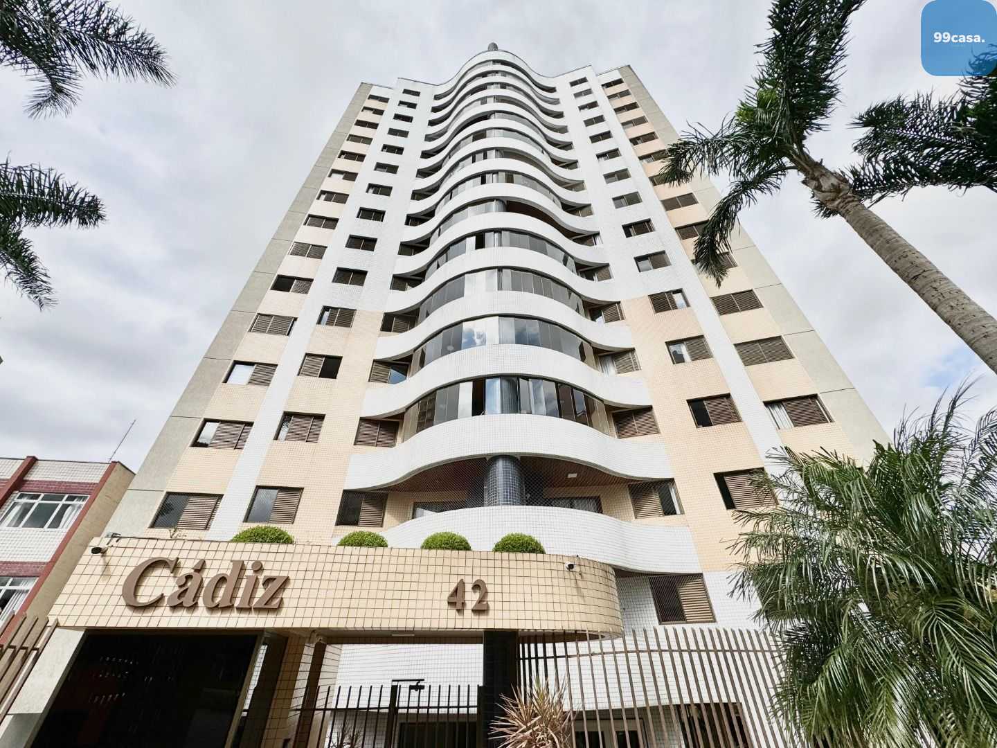 Apartamento com 3 dormitórios à venda, 131 m  por R  1.090.000...