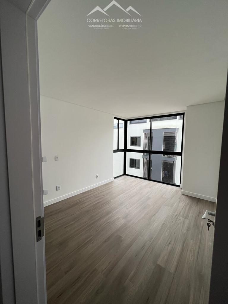 Apartamento à venda com 2 quartos, 75m² - Foto 10