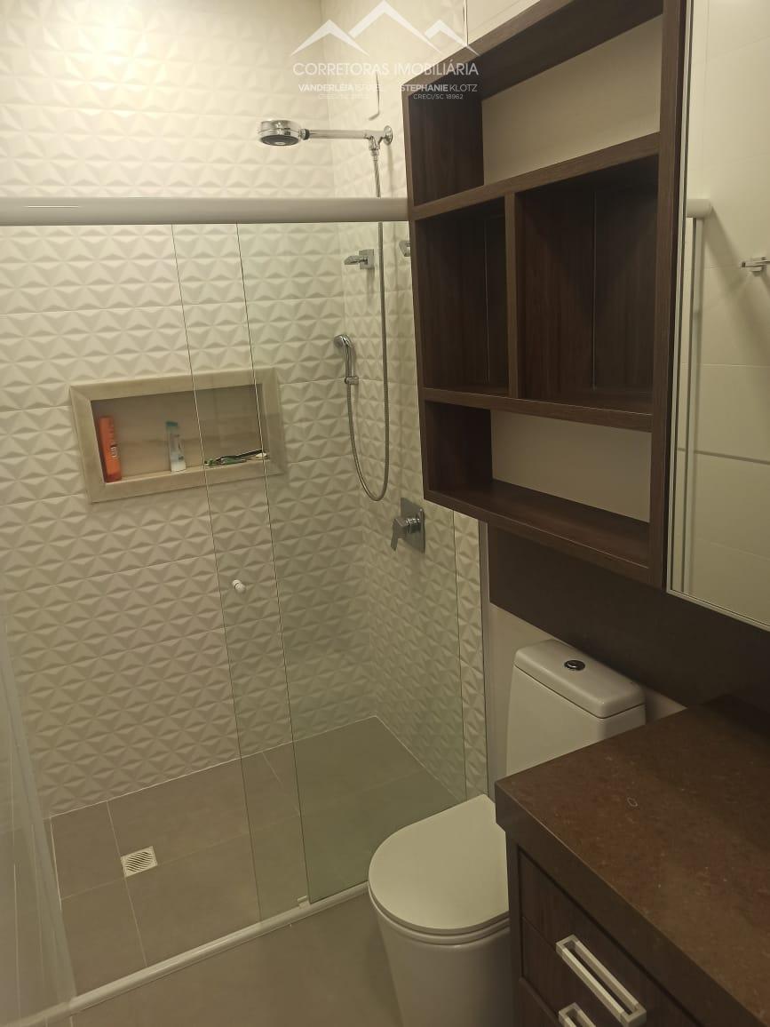 Apartamento à venda com 3 quartos, 220m² - Foto 34