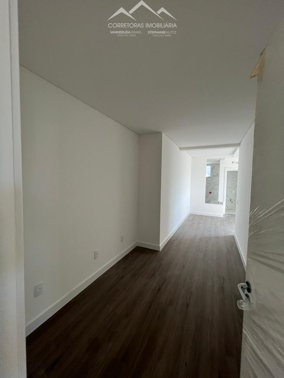 Apartamento à venda com 3 quartos, 244m² - Foto 19