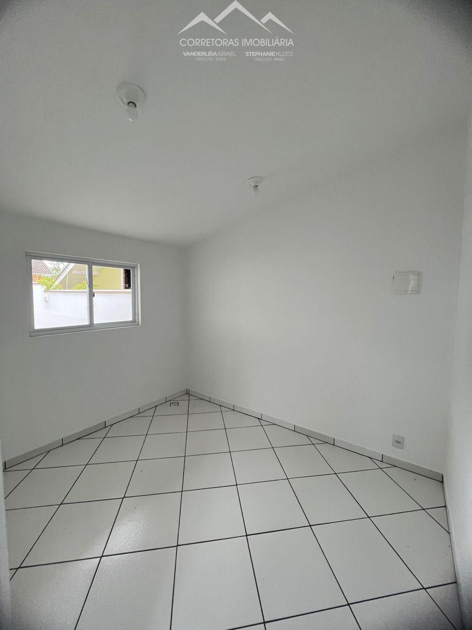 Casa à venda com 3 quartos, 270m² - Foto 17