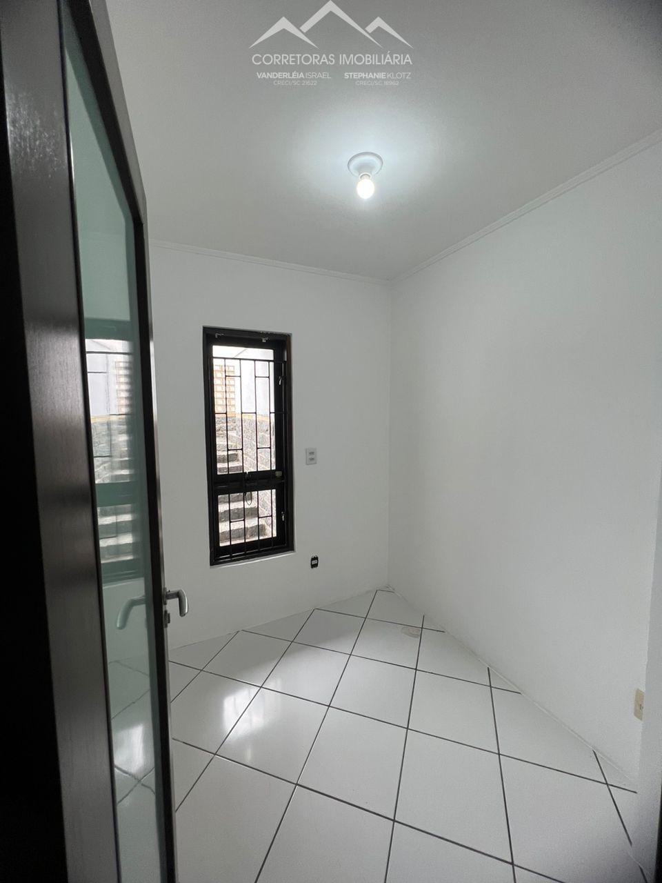 Casa à venda com 3 quartos, 270m² - Foto 23