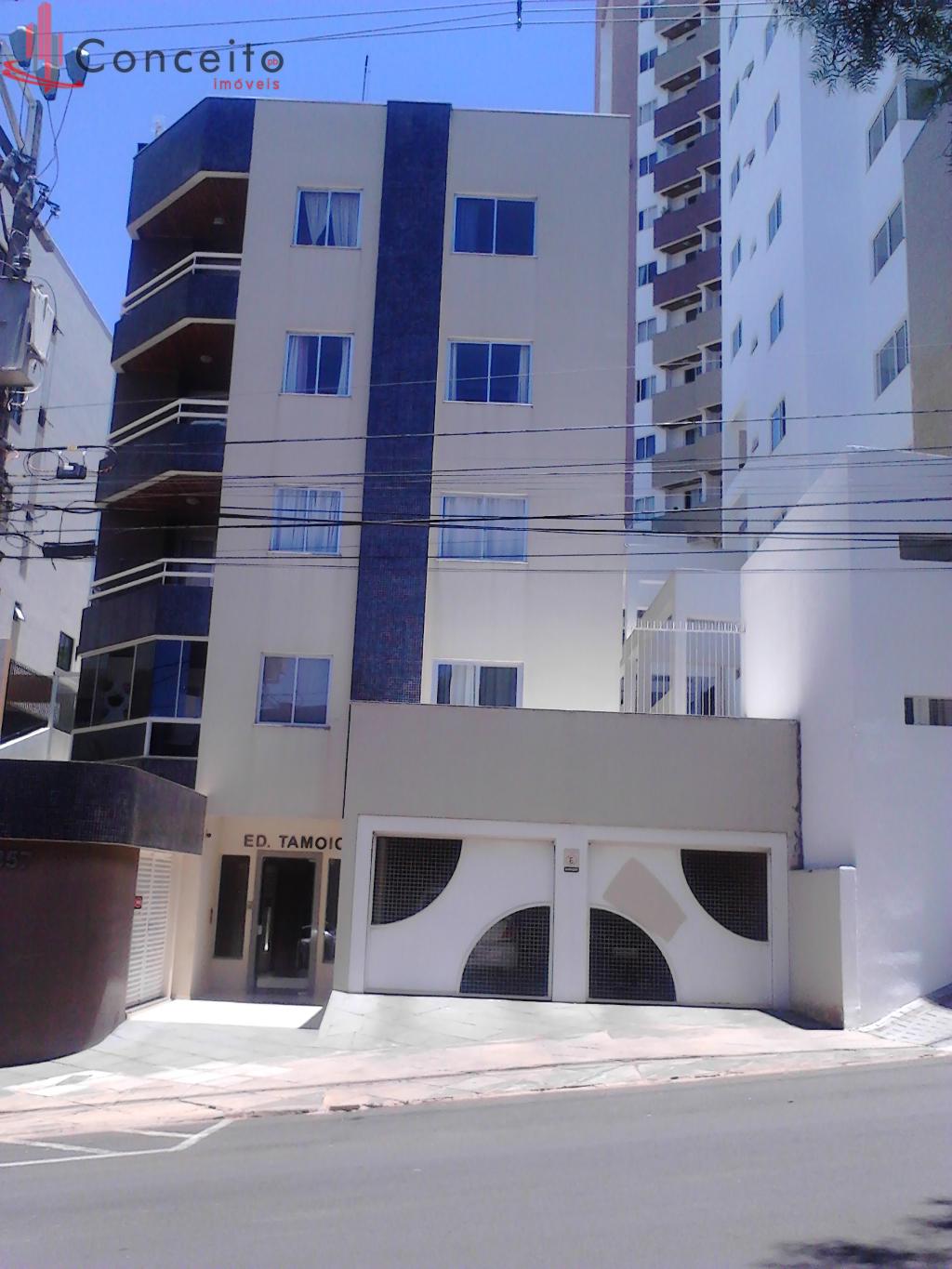 VENDE-SE APARTAMENTO RESIDENCIAL TAMOIO