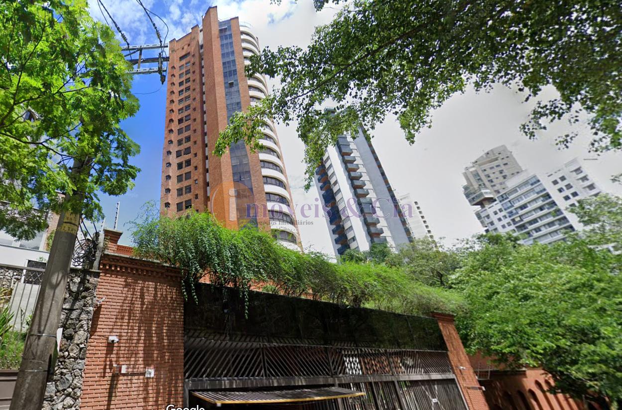 Cobertura Duplex no Morumbi-SP com 818m  - Localização privile...