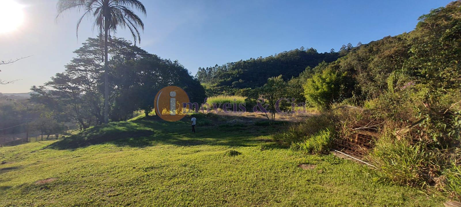 Atibaia-SP Terreno de 3.929 m2 Totalmente plano em Condomínio ...