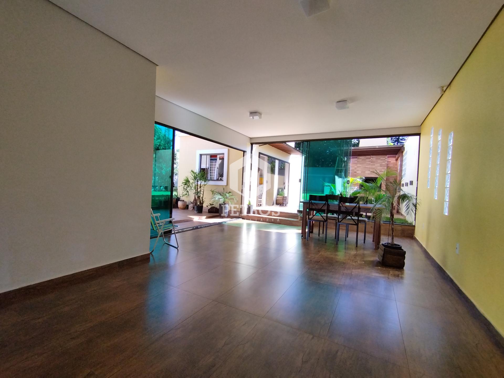 Imobiliria Petros em Toledo Paran