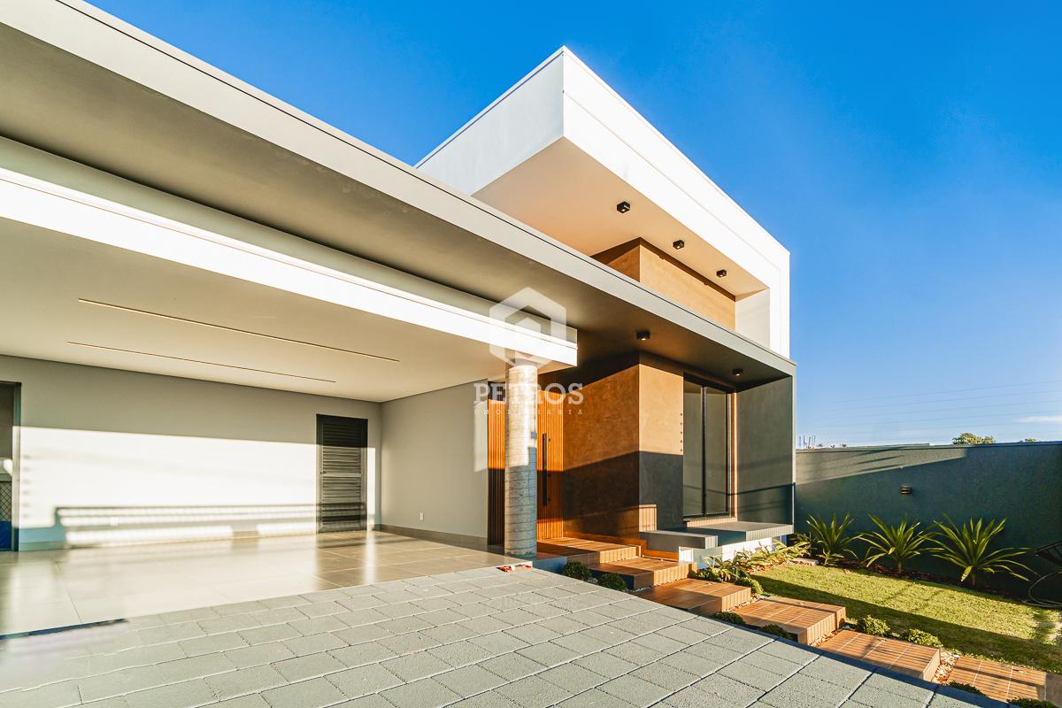 CASA COM PISCINA - VILA BECKER