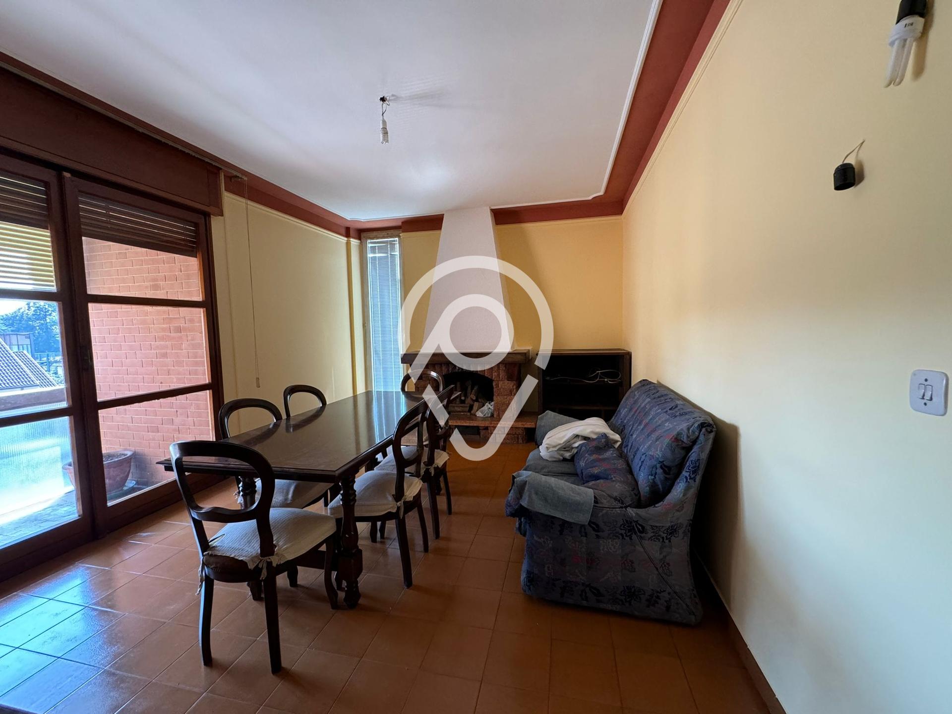 Apartamento com 3 dormitórios para locação, Castellamonte, Cas...