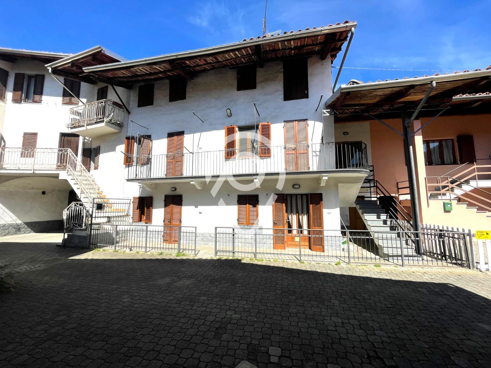 Casa com 3 dormitórios à venda, FIORANO CANAVESE, FIORANO CANA...