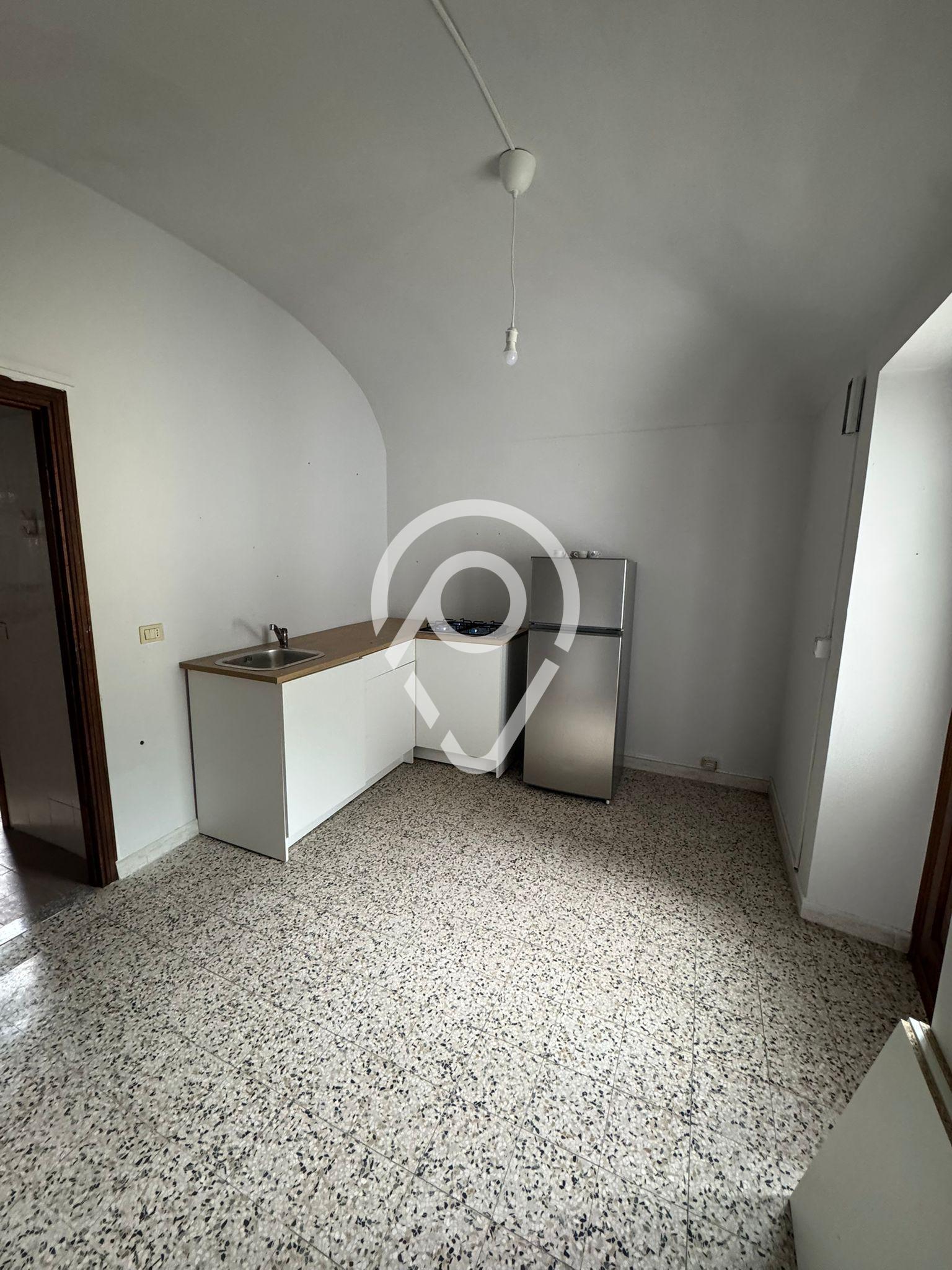 Apartamento com 1 dormitório para locação, PONT CANAVESE, Pont...