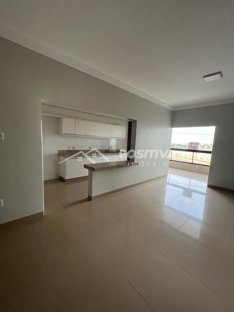 Apartamento com 3 dormitórios à venda, INTERLAGOS, RIO VERDE - GO