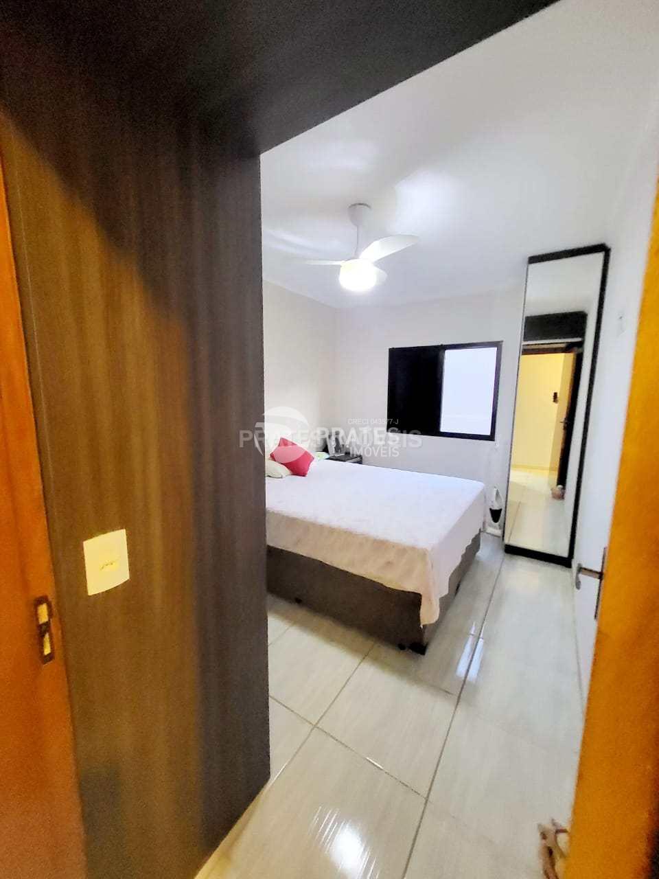 Apartamento no Condomínio Ademir Cason