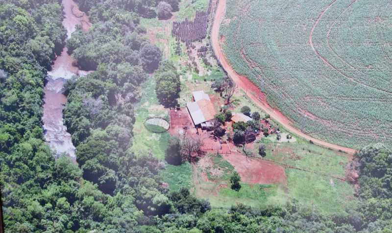 Chácara de 1,24 Alqueire  30.000m   com Benfeitorias em Sede A...