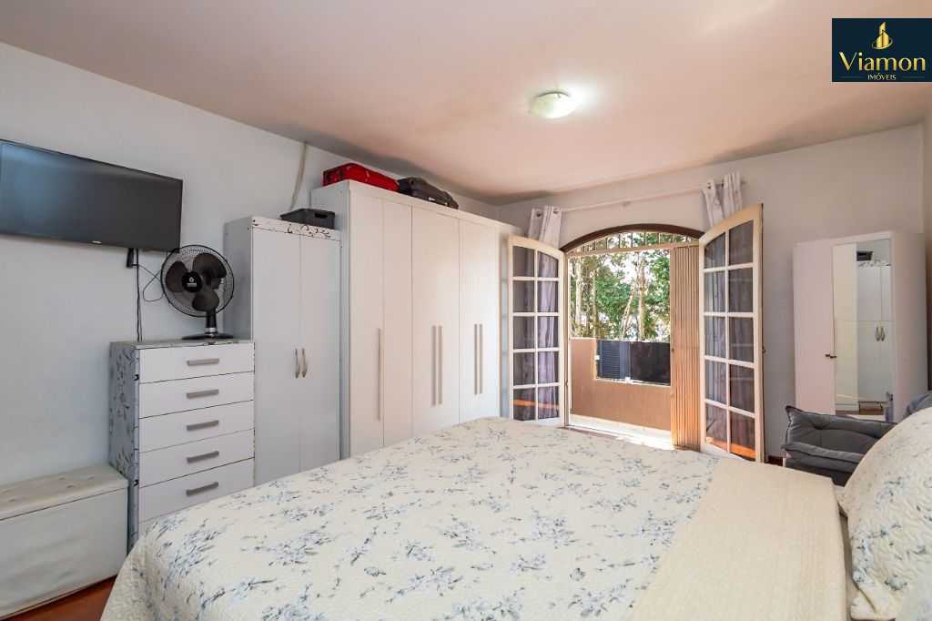 Casa com 3 dormitórios à venda, 122 m  por R  560.000,00 - Atu...