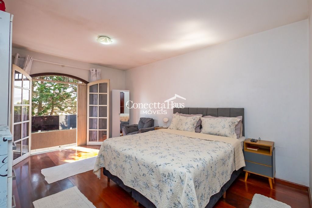 Casa com 3 dormitórios à venda, 122 m  por R  560.000,00 - Atu...