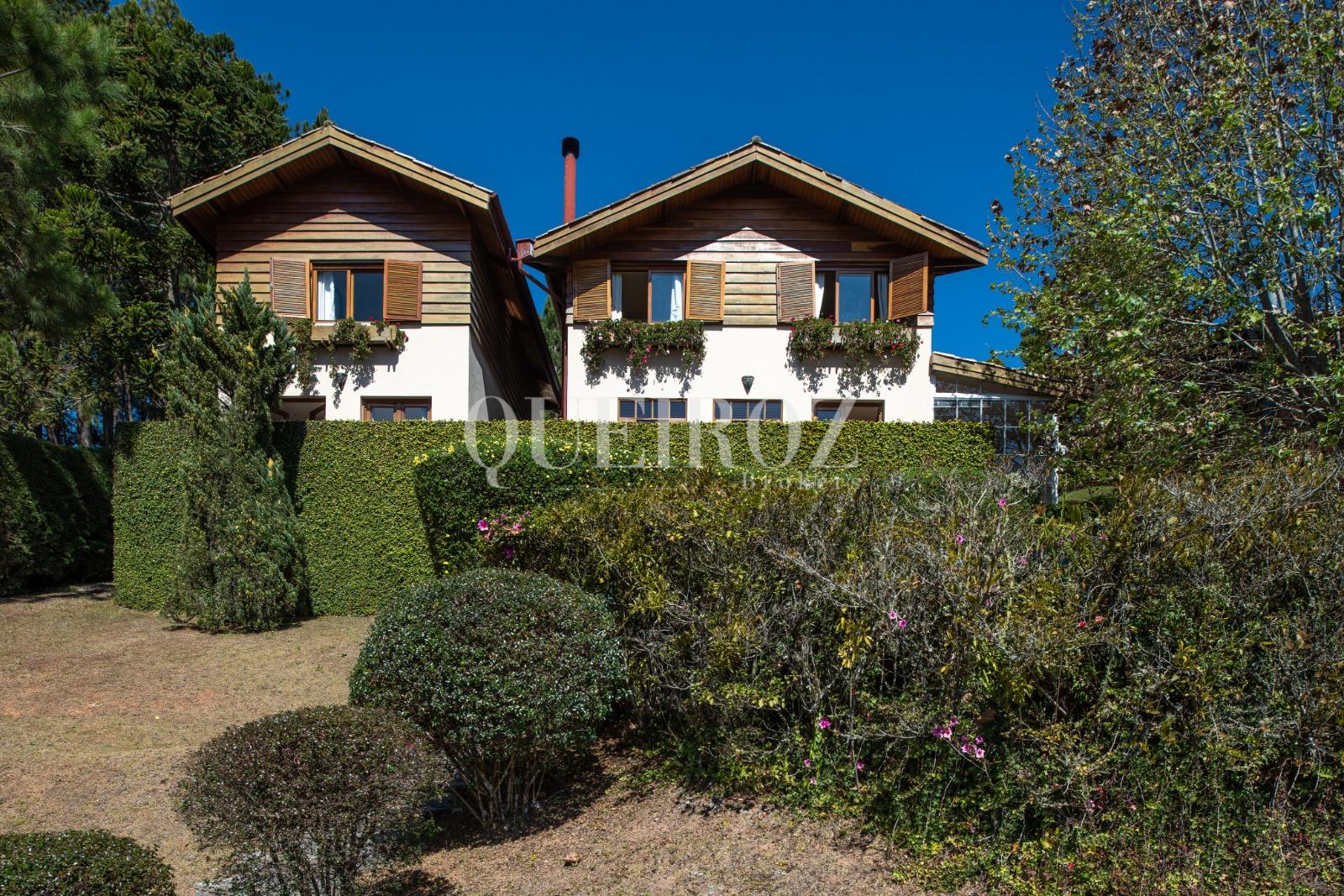 Casa Linda, à venda, Parque Aquarela, CAMPOS DO JORDAO - SP