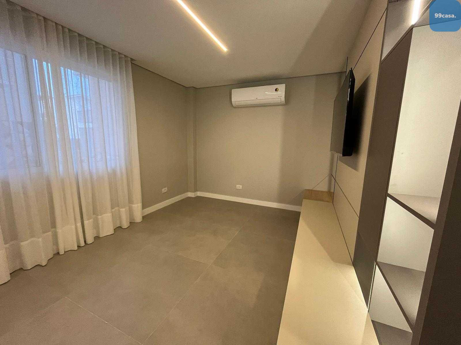 Triplex novo à venda no Ecoville, CURITIBA - PR