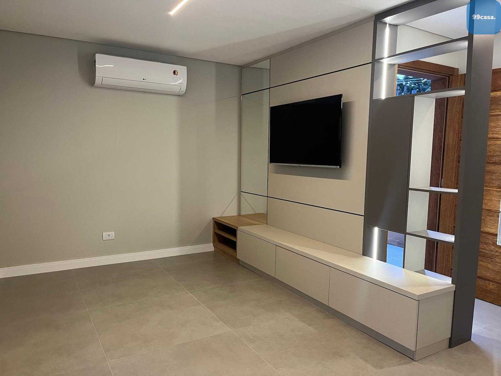 Triplex novo à venda no Ecoville, CURITIBA - PR