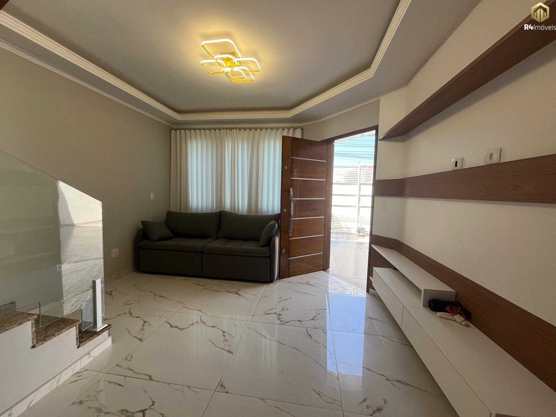 Sobrado à venda - Triplex 267m  - R  750.000,00 - Sítio Cercad...