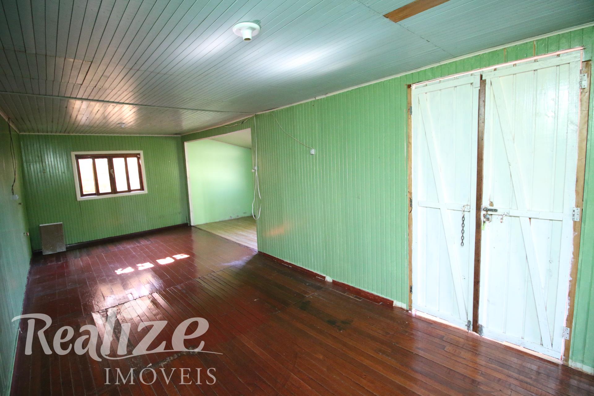 CASA MISTA COM 02 VAGAS DE GARAGEM