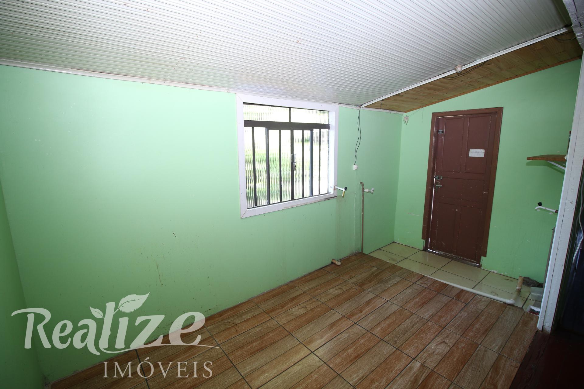CASA MISTA COM 02 VAGAS DE GARAGEM
