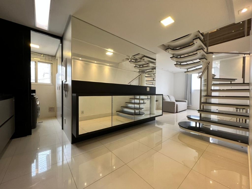 Cobertura com 3 quartos à venda no Xaxim - Curitiba PR