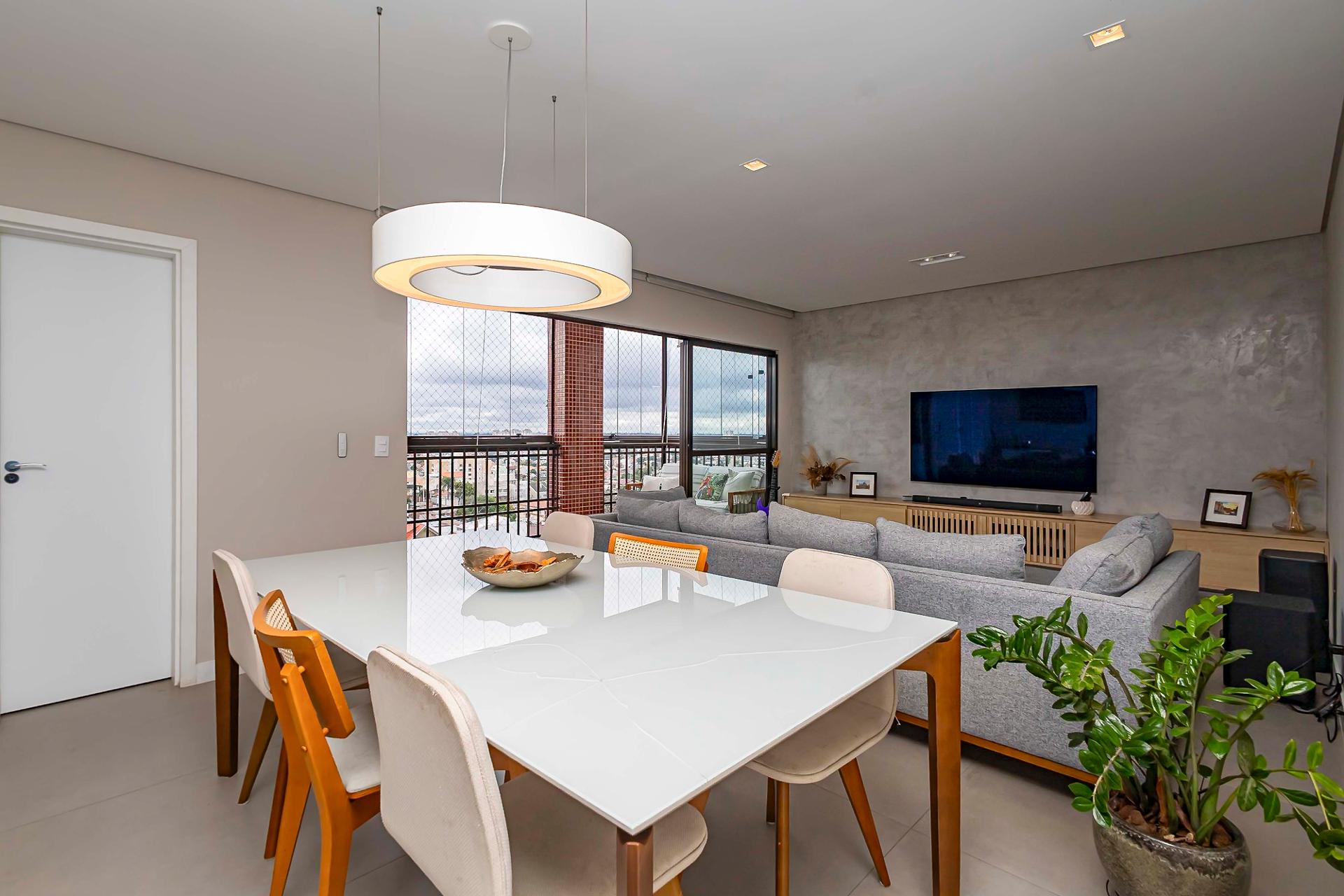 Lindo apartamento à venda 3 quartos  2 vagas no Novo Mundo