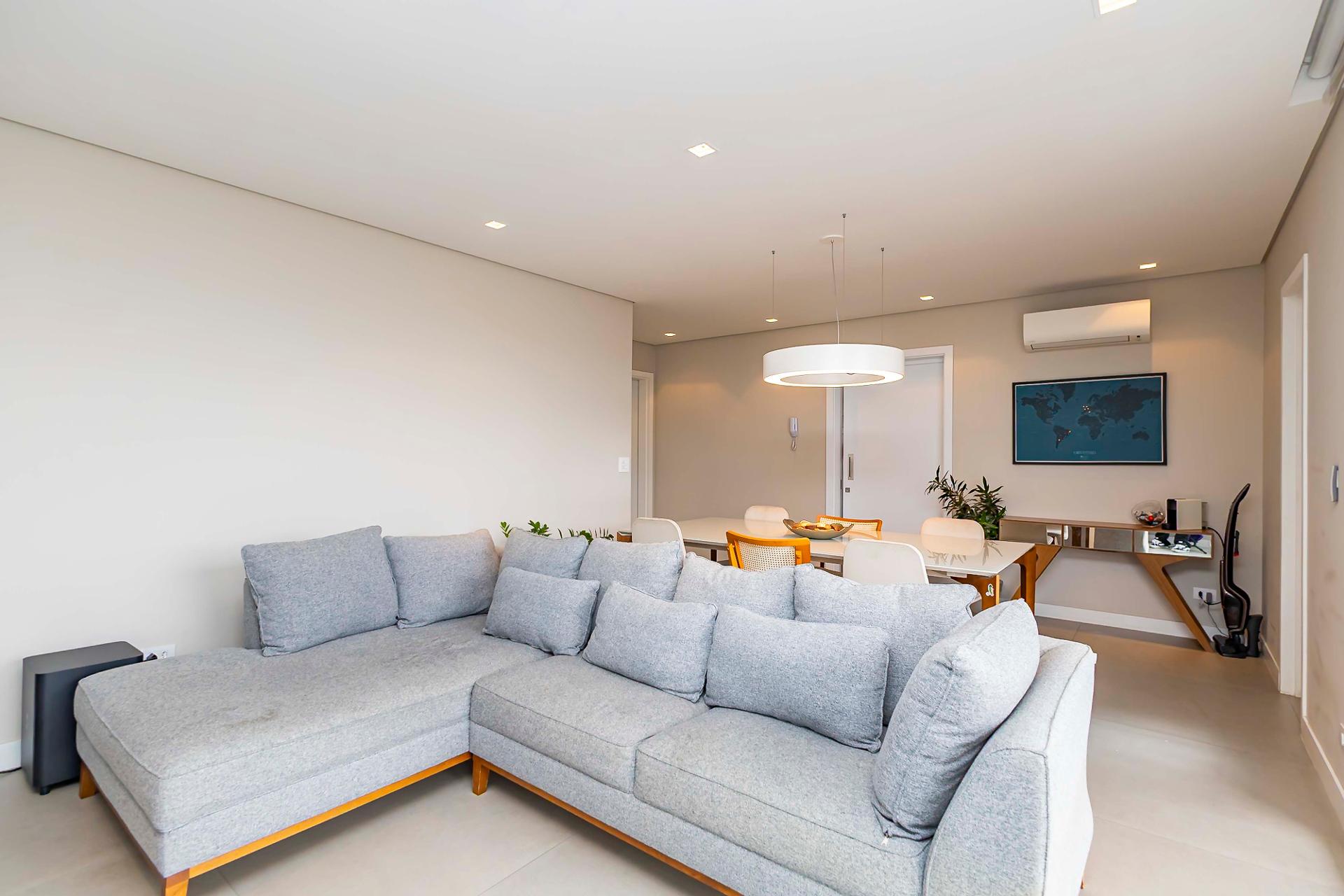 Lindo apartamento à venda 3 quartos  2 vagas no Novo Mundo
