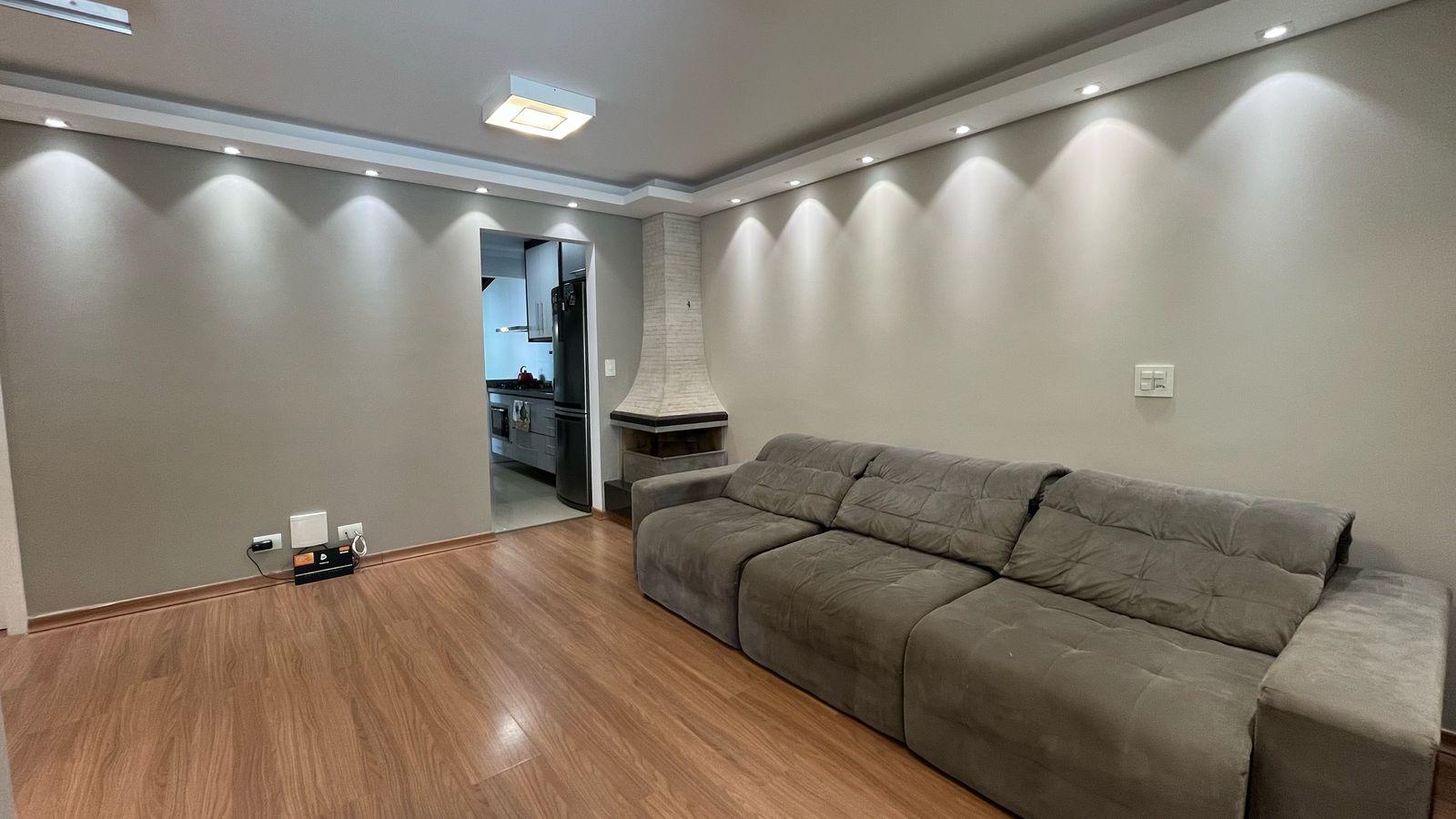 Casa com 03 quartos a venda - Fazendinha