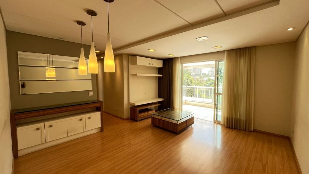 Apartamento com 3 quartos   1 suíte  , à venda - Campo Comprid...