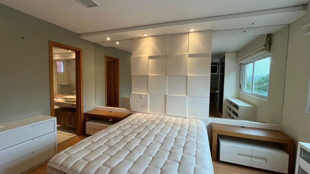 Apartamento com 2 quartos   1 suíte  , à venda - Campo Comprid...