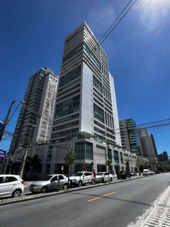 Sala comercial, 43 m² e com vaga garagem!